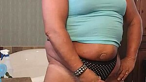 Darcy Cumming Hard With Cumshot At Home