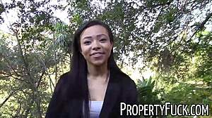 Young Black Real Estate Agent Tricked Into Outdoor Hardcore Blowjob