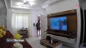 Hot wife Thay Ksada flashes her big tits to the delivery boy after shower!