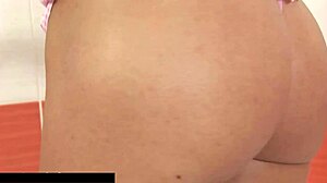 hally thomas stuffs her pussy with ben-wa balls?