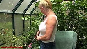 rae hart granny in behind the scenes toys compilation