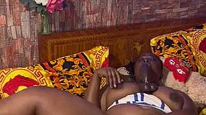 i share my latest update on shaved pussy lesbian vid from jun 12 2024