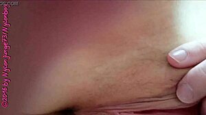 uhh, my zierliche teen 18+ pussy needs fingering so bad rn