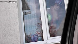 Taxi driver spots naked milf in stockings without panties washing apartment window