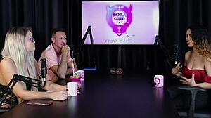 Come�ou Pra Deixar De Ser Clt N�o Faz Hard � H�tero Mas Grava Com Mulheres E � Acompanhante - Charllottye Sheer Red