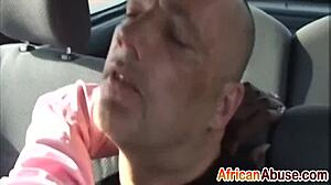 Sexy ebony chick for oral service in car