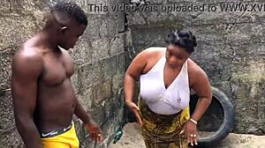 यूरोपियन पॉर्नस्टार की बिग नेचुरल टिट्स आउटडोर एनल फकिंग के दौरान क्रेजी ड्राइव करती हैं