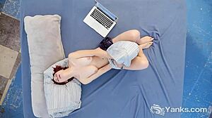 Yanks Minx Hedera Ivy Fingers Herself to Climax