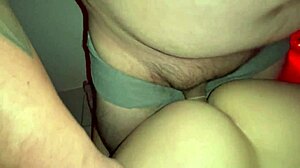 amateurs connect emotionally in private swing house room