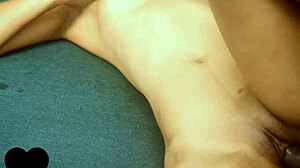 Can this skinny brunette handle the huge cock in homemade video?