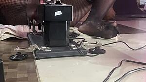 Bintang Porno Memek Hitam Kongkek Mesin Seks Lancar