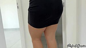 Sucked Hot Real Estate Agent While She Showed Apartment