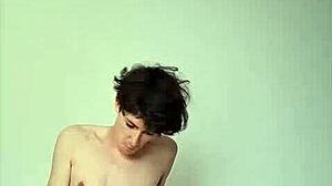 Horny Skinny Babe Masturbates On Bed