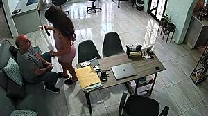 第一次和前老师老公客厅猛干