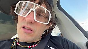 Cheetah Adora gives amazing handjob 😍