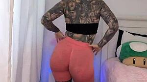 Melody Radford tries on gym tights revealing big tits and ass