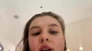 teen masturbates discreetly in taxi and mall