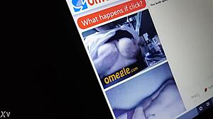 Watch this solo webcam session 😊