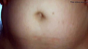 Girls do cunnilingus and rub pussy on leg