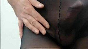 Sissy Pantyhose Overflowing with Cum