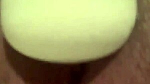 big pussy lips getting so wet with toys 😍