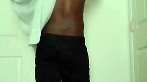 Feeling colors in slower dance