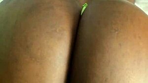 Ebony girl twerks her big booty ass enticingly