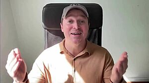 School Of Art Type Rapport: Exploring Communication, Creativity, And Subtle Connections In An Educational Setting.