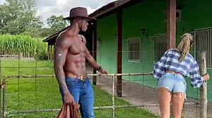 Negro BBC Caseiro Fode Casada Patroa Hotwife Na Fazenda Gato Preto Rei Dos Casais Cucloud Hotwife Video Completo Xvideored Ou Sheer Link No Banner Do Perfil Subscreva-Se No Perfil