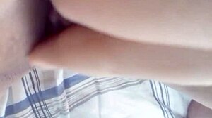 Grelo Grande Pulsando with Subtle Teasing in Homemade Softcore