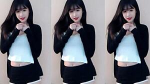 Oh wow that chinese girl is dancing super fast in her cute outfit