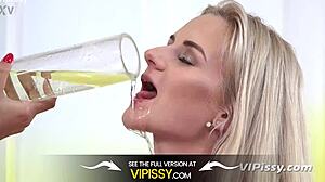 Bold Wet Dreams Vipissy Lesbian Action