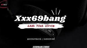 Watch me masturbate with my pretty classmate's huge black cock after class in the classroom!