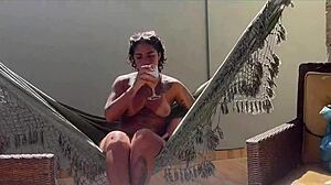 This video of young friends in a couple swap fell online, it's full of hot fetish action and tattoos at the mansion in Búzios.