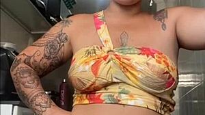 I'm on live and opened my zipper to show how much I want to give it away