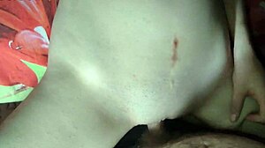 嘿我在家揉紧湿逼用粗屌猛插