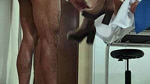 Medico mexicana nataly gets fucked during work hours on hidden camera