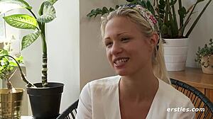 Niedlich und Versaut Blonde German Babe Fingers Hairy Pussy with Vibrator