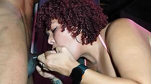 levei o filho da vizinha pro swing e ele comeu minha mulher e gozou na boca dela 😏🍆💦