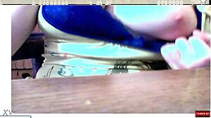 Webcam girl shares her free teen 18+ porn video in an amateur style.