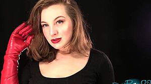 i'm a housewife sharing dirty talk with leather gloves and upskirt flashing... wanna jerk off to my hairy pussy? 😏🔥