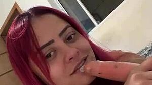 Cheia de tesão wants a human friend with a pau to make a video for xvideos.