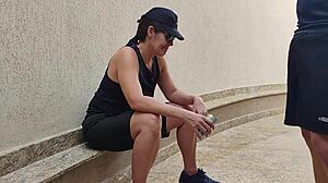 Sapatão Muscular Lesbian Loses Bet on Palmeiras and Gives Asshole Creampie to Male Roommate in Outdoor Teasing Shorts