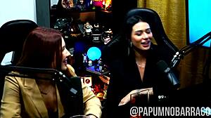 i think the podcast got hot they sucked each other good the whoring went loose - p�pum no barraco