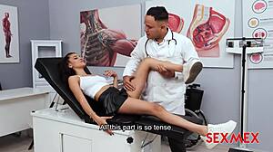 Sexmex contrasts cheerleader danna vallejo quickie fucking with doctor in hospital game