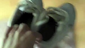 Why not start your morning with my teen 18+ feet in socks? Ready for some fetish fun?