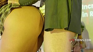 oh wow, this totally shows work life balance is just a myth with freeuse teens 😂👩‍💼