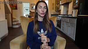 i think girth really matters in sex, let's talk tutorial with roxy fox