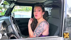 i'm livia the young coquine eatin' some dick and pussy in this ffm french amateur lingerie group...