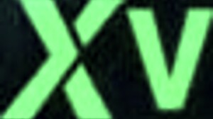 Милая подруга хвастается ножками в чилле с эбони-вайбом и скрытыми моментами